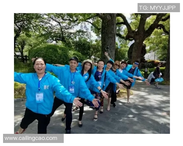 南京攀岩队携手共进探索配合新模式引发热议 南京攀岩队携手共进探索配合新模式引发热议