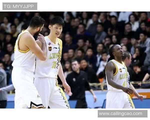 重庆排球队以99分稳居大师赛积分榜首位展现强劲实力