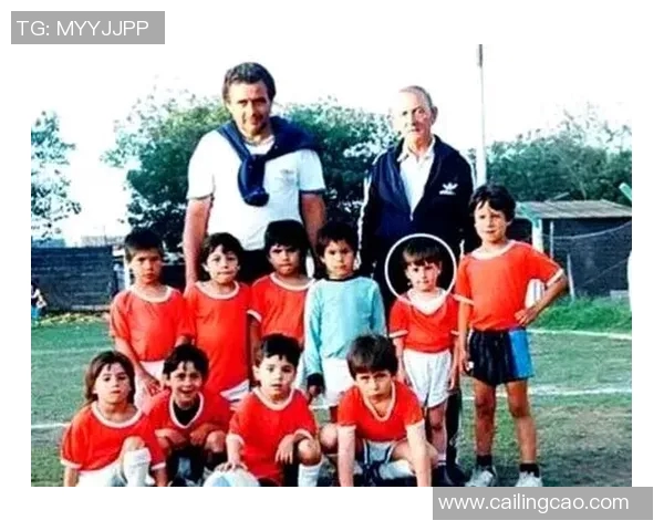 2012年退役足球明星的辉煌历程与传奇故事回顾 2012年退役足球明星的辉煌历程与传奇故事回顾